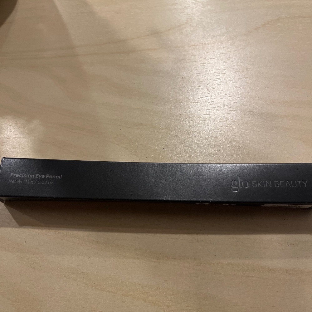 New in box Precision eye pencil dark brown